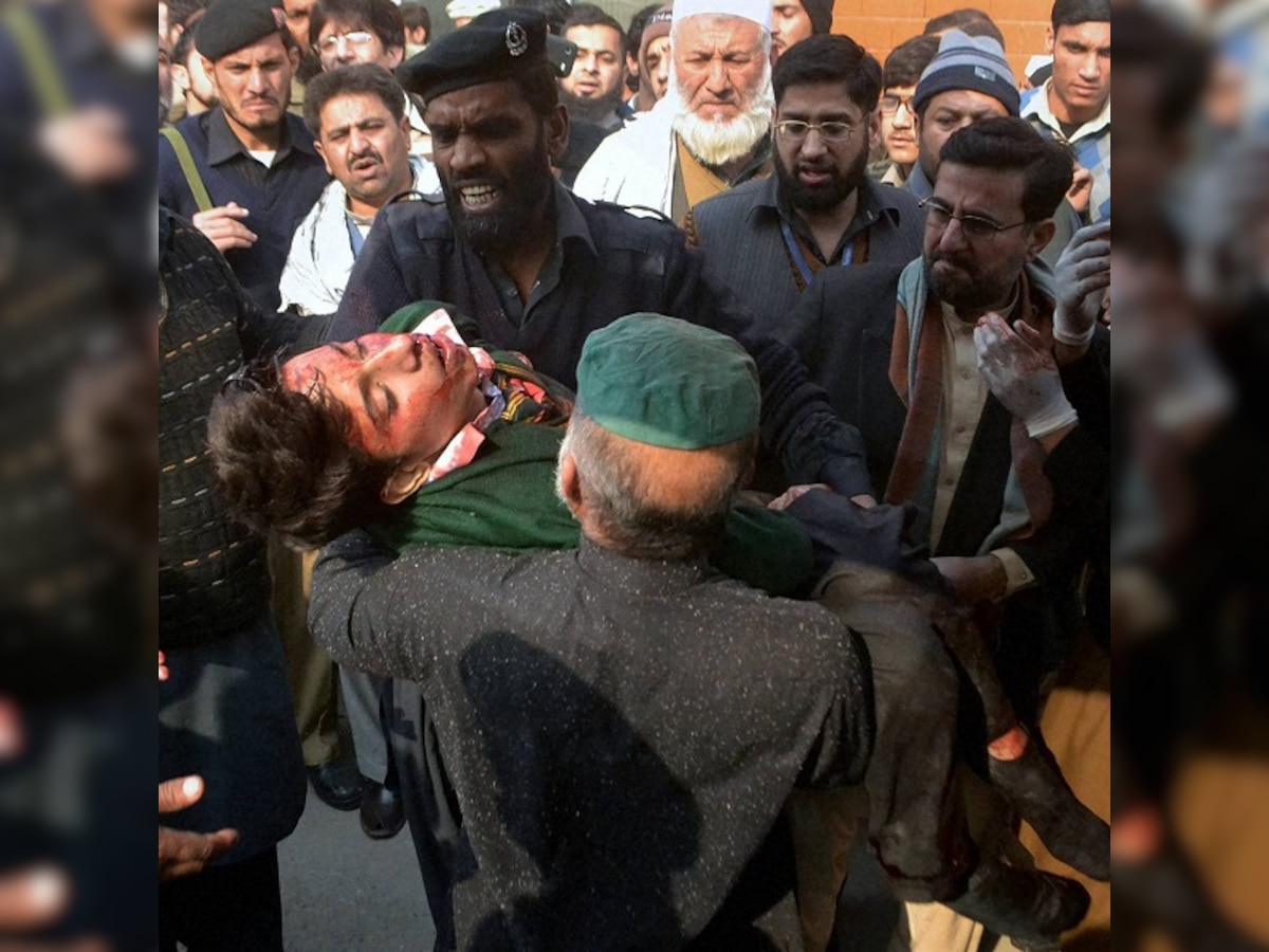  Peshawar school attack: Death toll stands at 141, PM Modi calls up Nawaz Sharif to express condolence