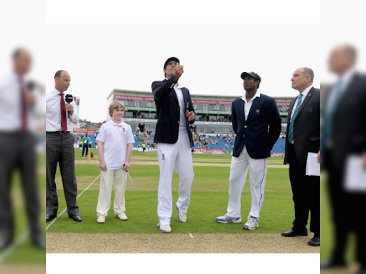 England facing first home series defeat against Sri Lanka during second Test at Headingley