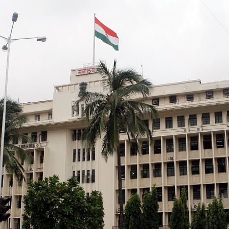 Major Bureaucratic Reshuffle In Maharashtra; 42 IAS Officers Transferred