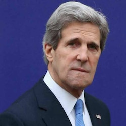 John Kerry holds security talks in Pakistan after school massacre