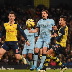 EPL 2014: Cazorla shines as Arsenal beat Manchester City 2-0