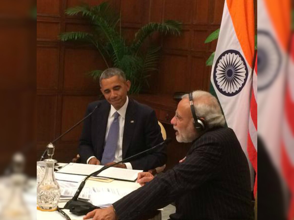 Obama- Modi share their 'Mann ki Baat', recollect their humble upbringing