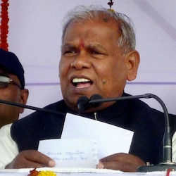 Disagreeing with party's decision, section of RJD MLAs root for Manjhi