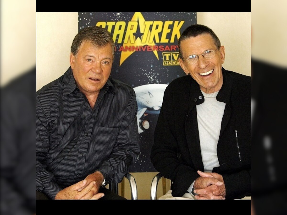 Captain Kirk mourns Mr. Spock's death on Twitter