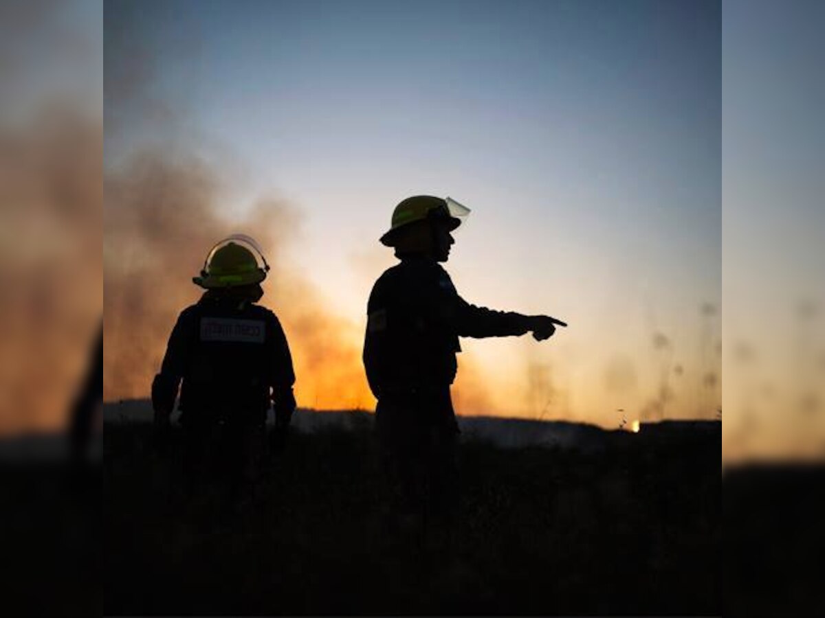 Fresh fire at Deonar dumping ground as fire brigade stops cooling operation