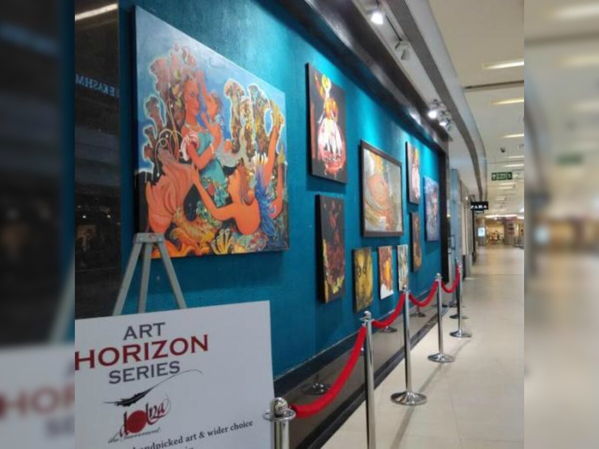 A platform for artists to display their work in city malls