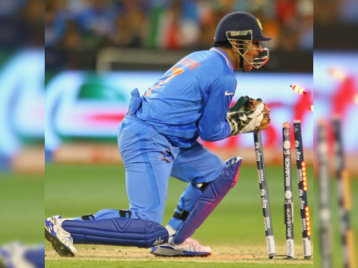 World Cup 2015: Dhoni's 'keeping' tips and drills, says catch 10 balls on match days