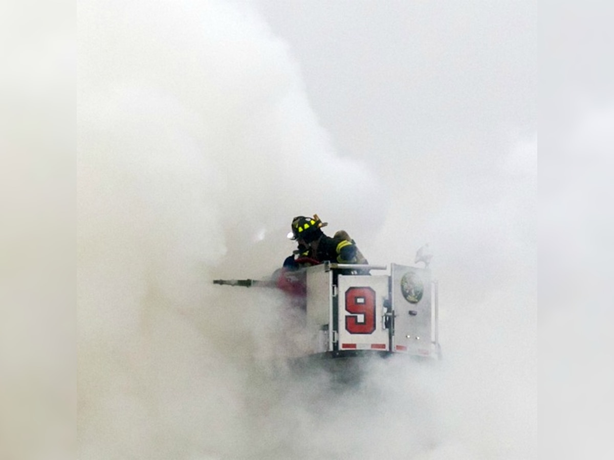 Four New York buildings collapse in possible gas blast, 19 hurt