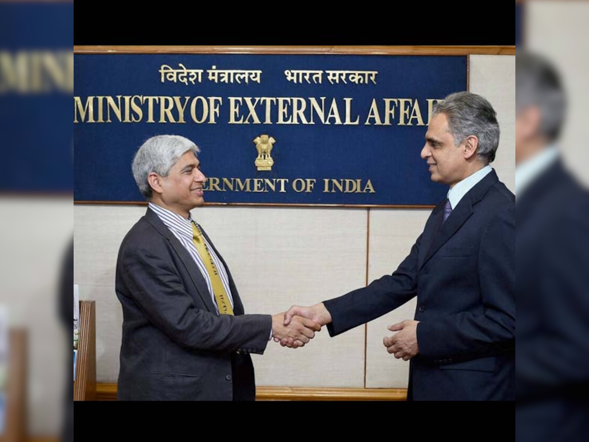 Syed Akbaruddin bids adieu; novelist Vikas Swarup takes over as the MEA Spokesperson