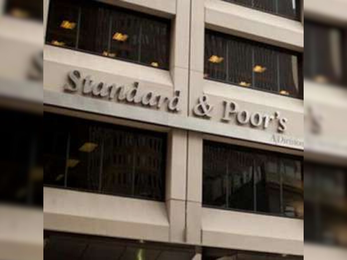 S&P downgrades outlook on Tata Power