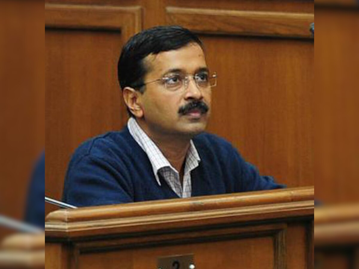 'Whistle-blower' shot at, Kejriwal assures him security