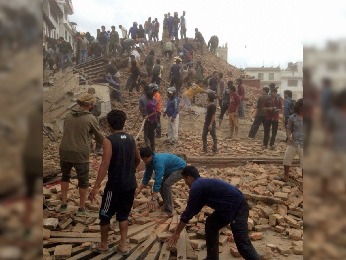 Tibet quake death toll 17; China sends rescue team to Nepal