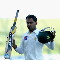 Cricket: Pakistan pile on Bangladesh's misery; Mohammed Hafeez scores fine double-century