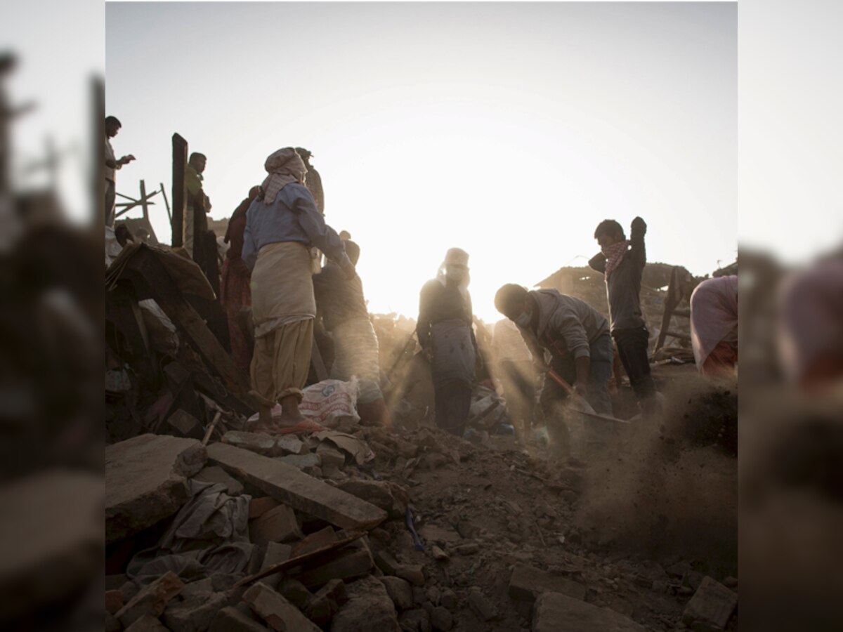 Nepal Earthquake: Red Cross, telecom firm launch emergency texting service
