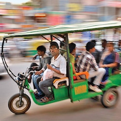 11,439 e-rickshaws impounded for plying illegally, cops tell Delhi HC