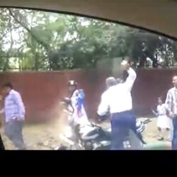 Delhi HC takes suo motu cognizance of traffic cop's attack on woman