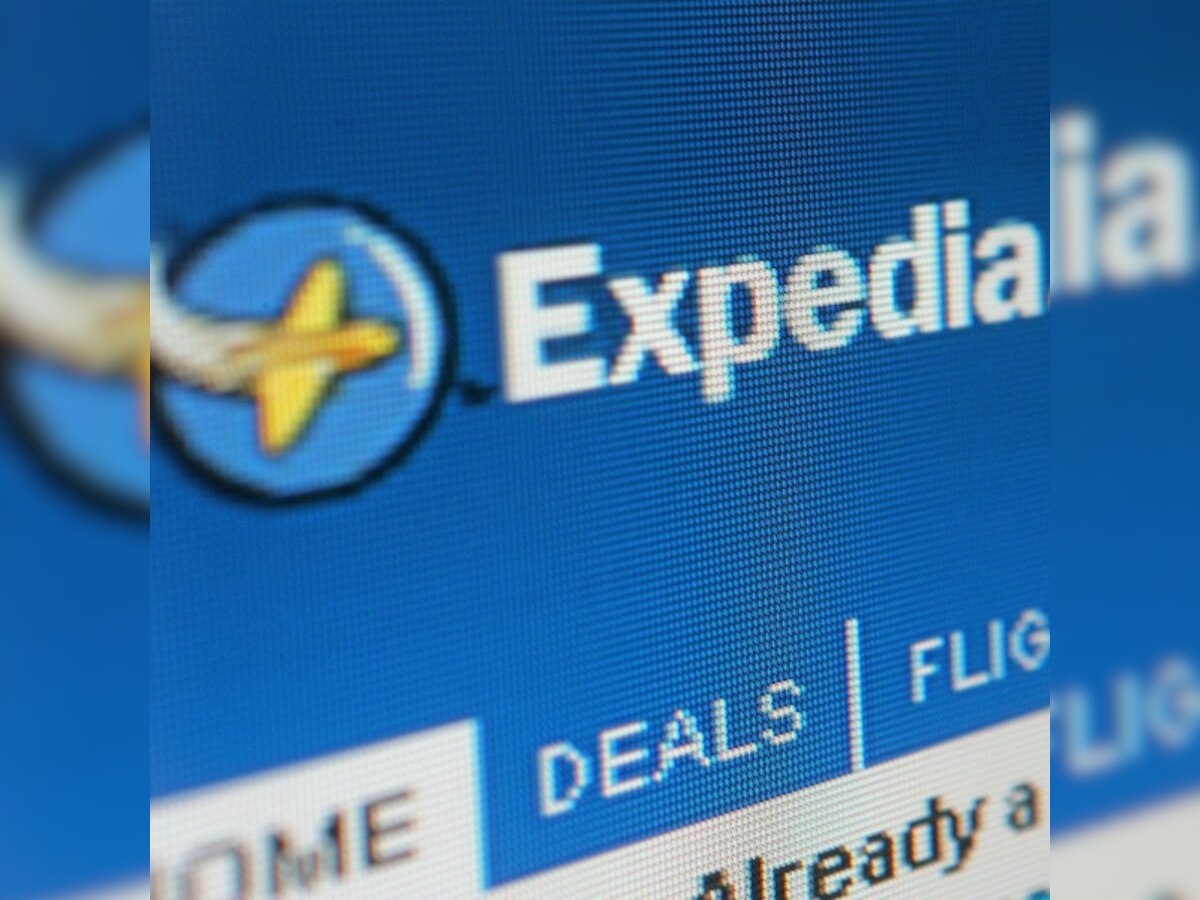 Expedia sells stake in Chinese travel service