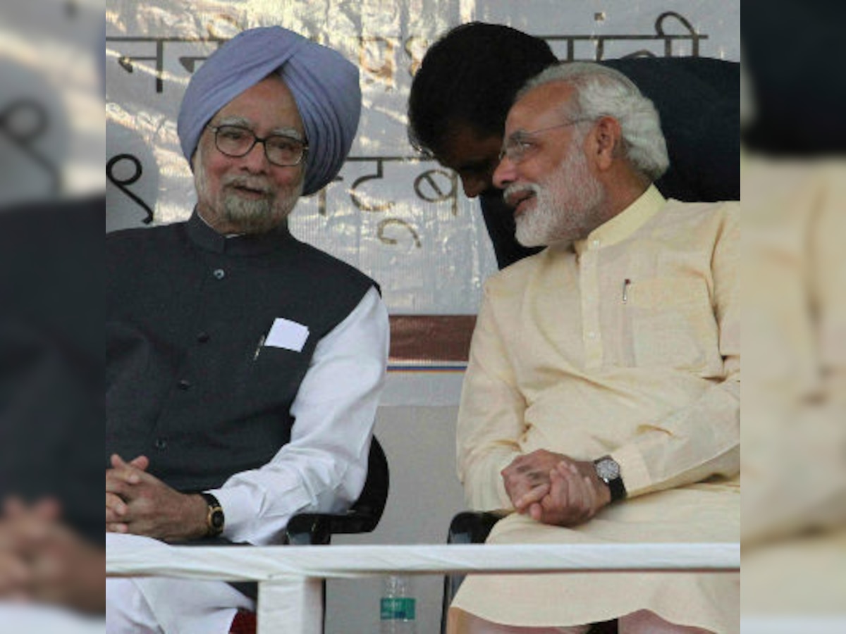 Manmohan Singh meets PM Modi at 7 RCR