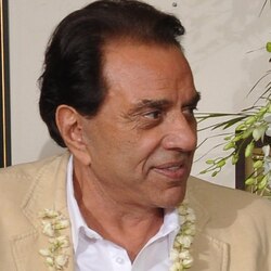 Veteran actor Dharmendra hospitalised