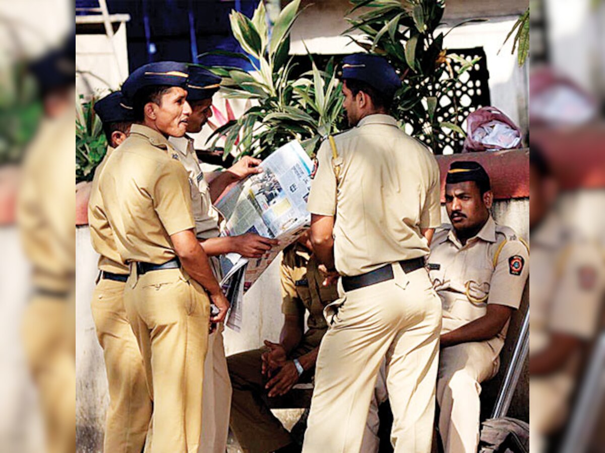 Delhi Police dismisses 8, suspends 69 personnel over corruption charges