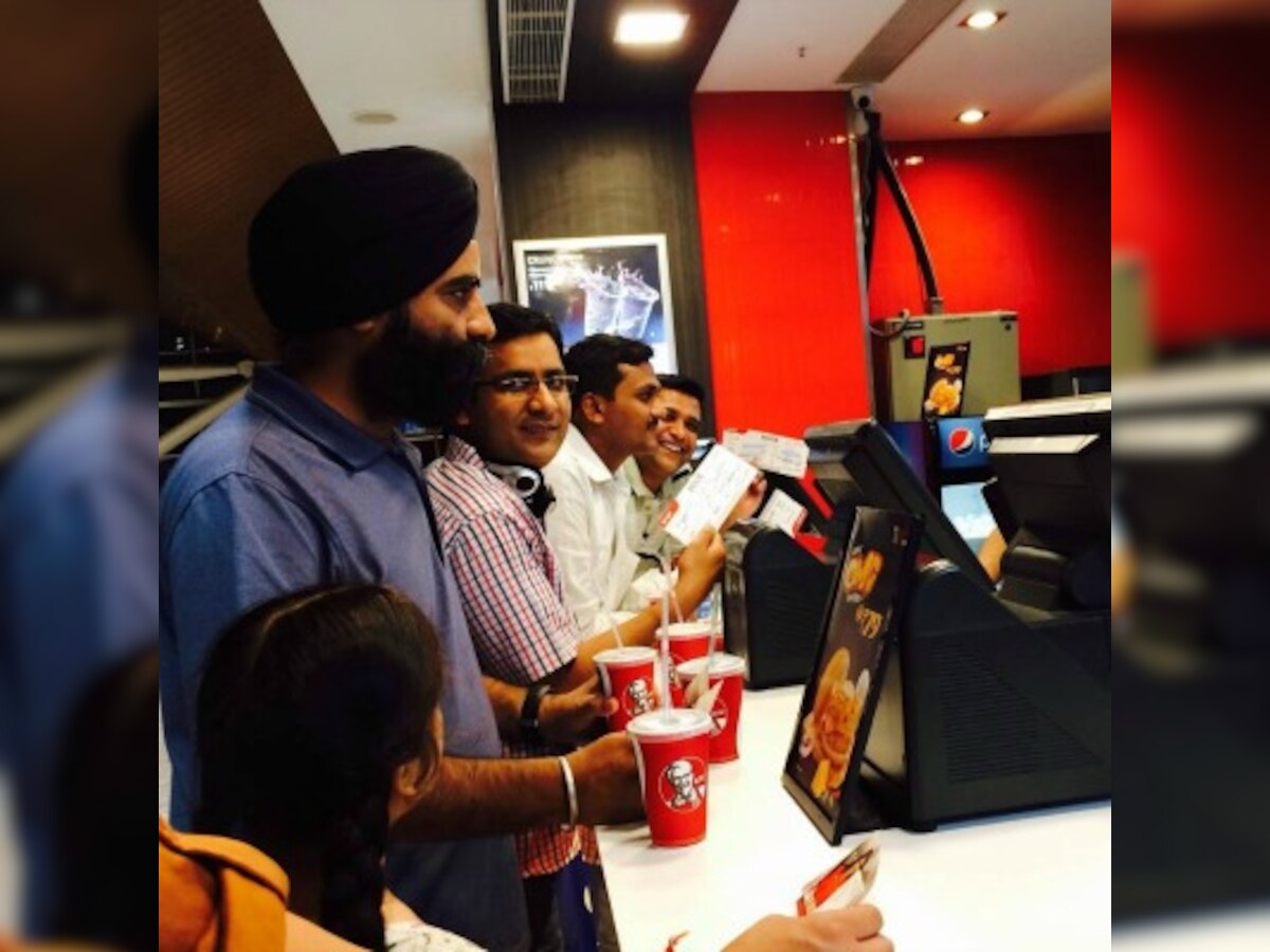Row between SpiceJet crew and passengers delays flight by 8 hours