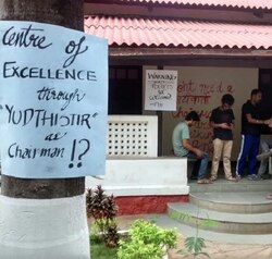 Actor and BJP member appointed new FTII chairperson; students go on indefinite strike