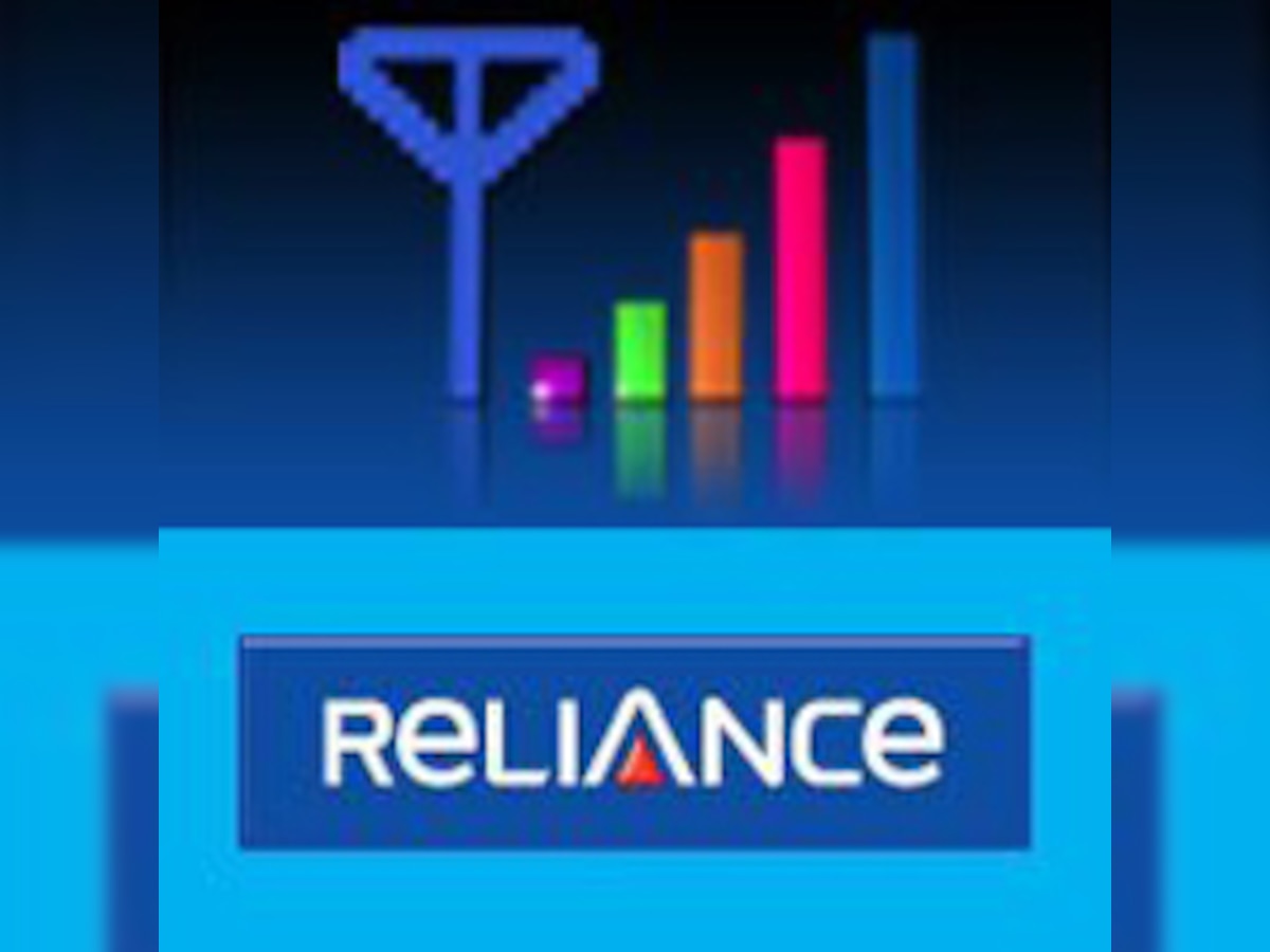 RCom shares reverse early gains on profit-booking