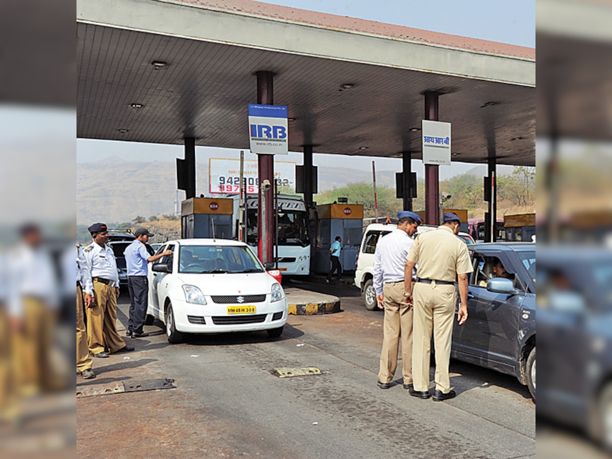 Toll on Mumbai's five entry points to go; no waiver for Mumbai-Pune expressway