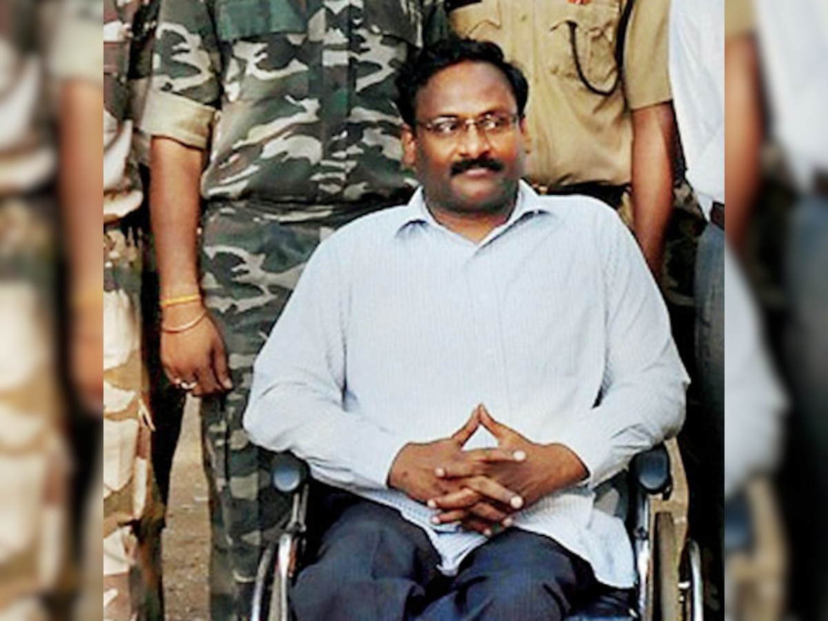 Bombay HC directs state to shift jailed Delhi University Professor to hospital