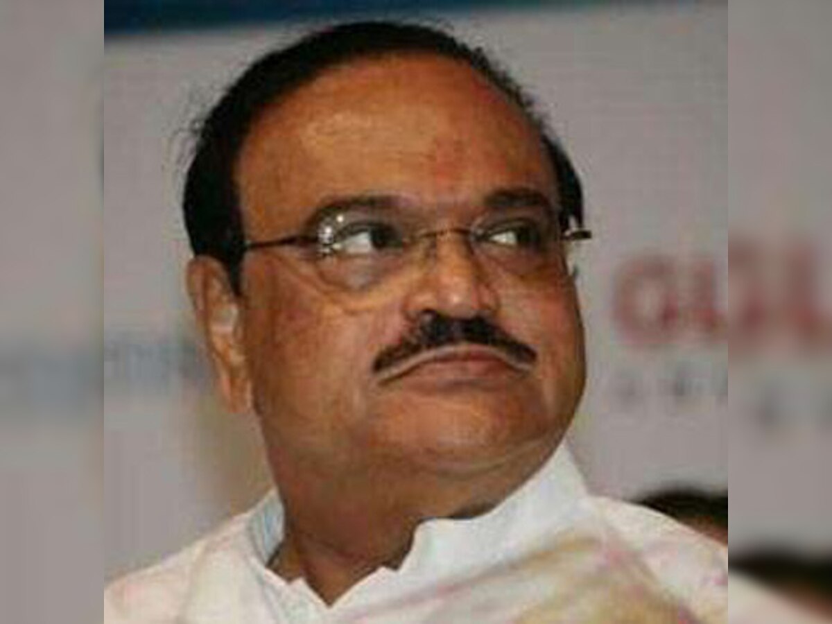 Sharad Pawar defends Chhagan Bhujbal, says NCP stands by him