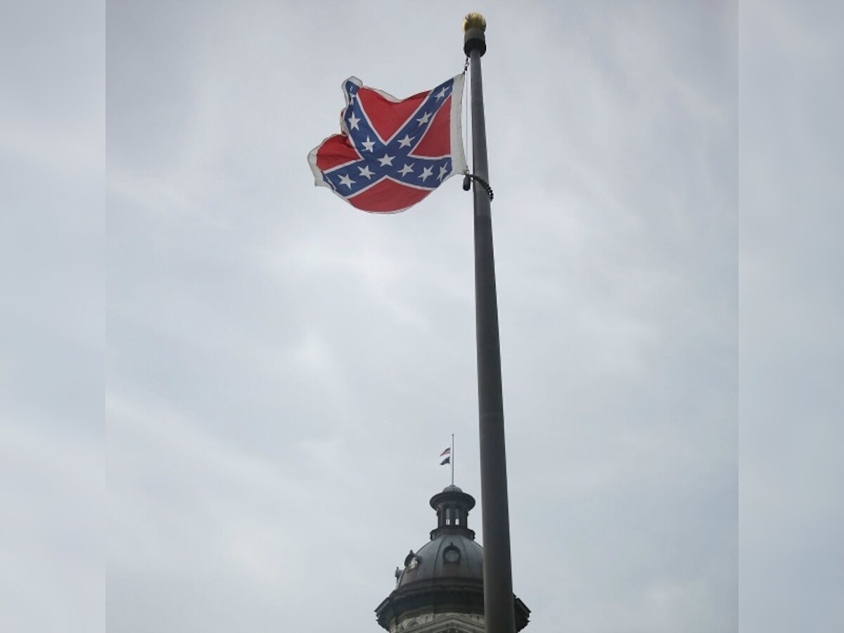 US: Wal-Mart, Sears to stop selling Confederate flag merchandise