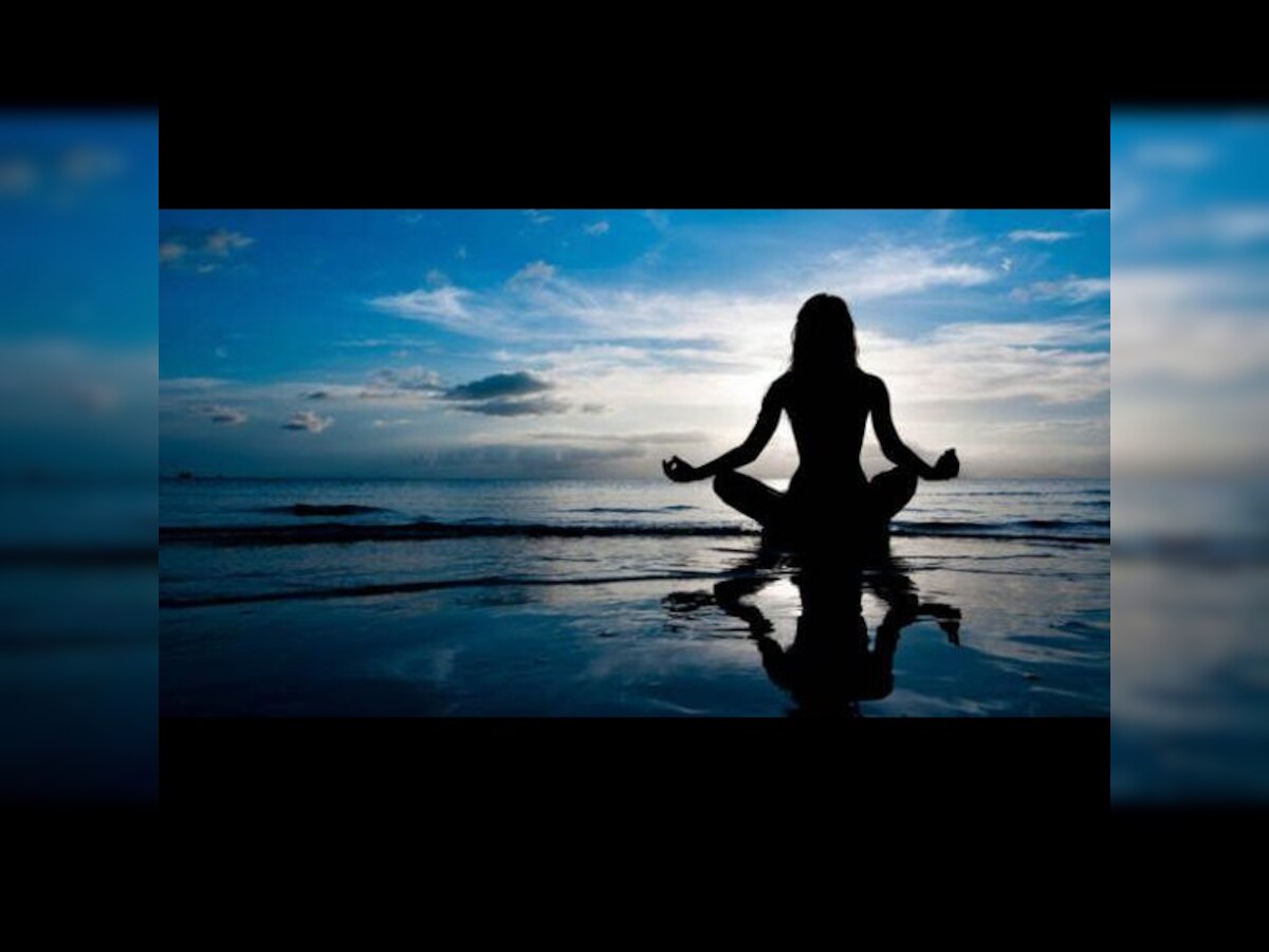 Which is better? A 20-minute Hatha yoga session or 20-minute vigorous aerobic exercise?
