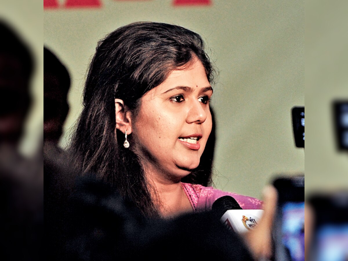 Maharashtra: Rs 206-crore chikki scam hits BJP government; no prima facie case against Munde, says Fadnavis