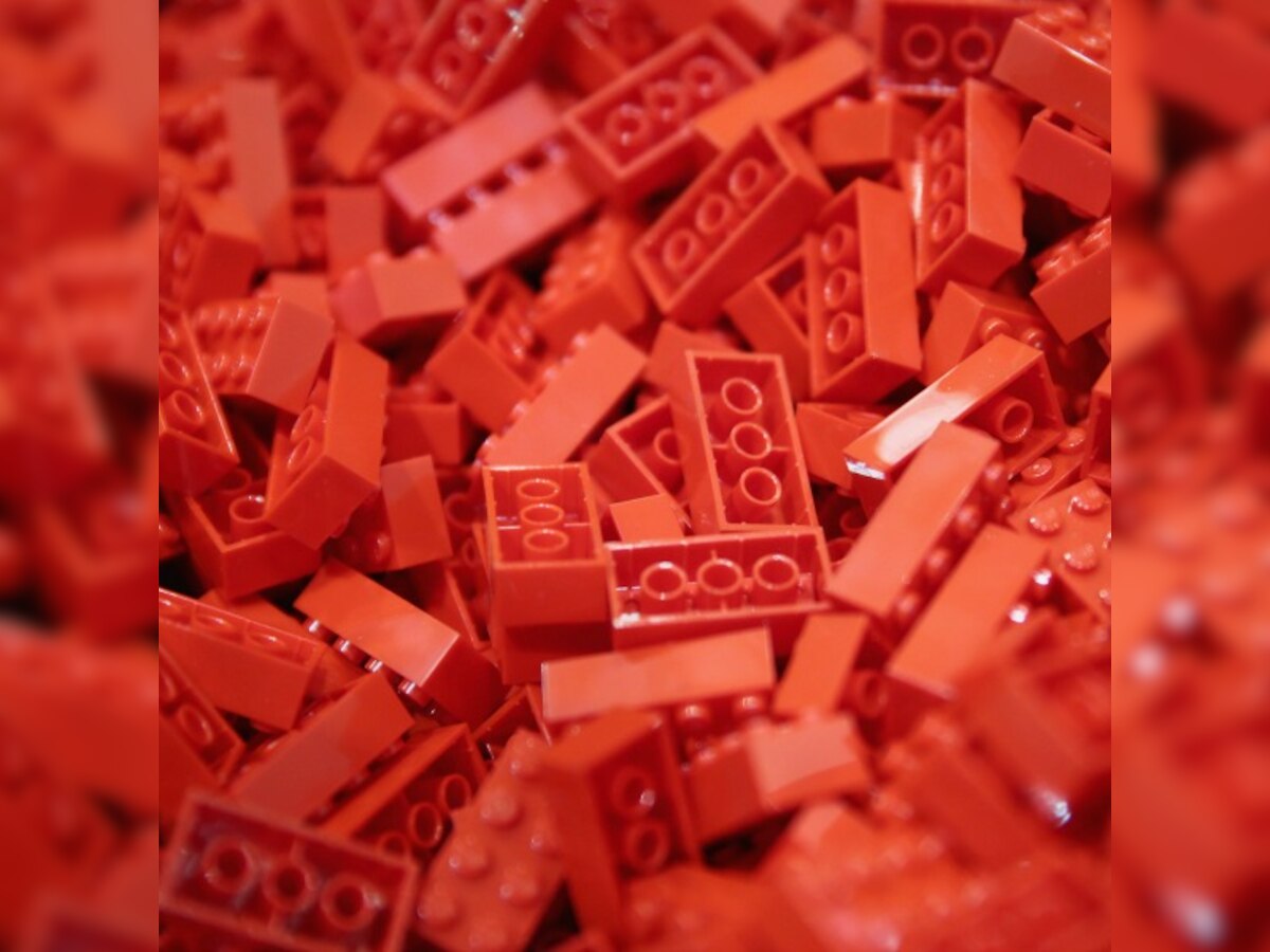 LEGO to replace plastic bricks with environment friendly materials