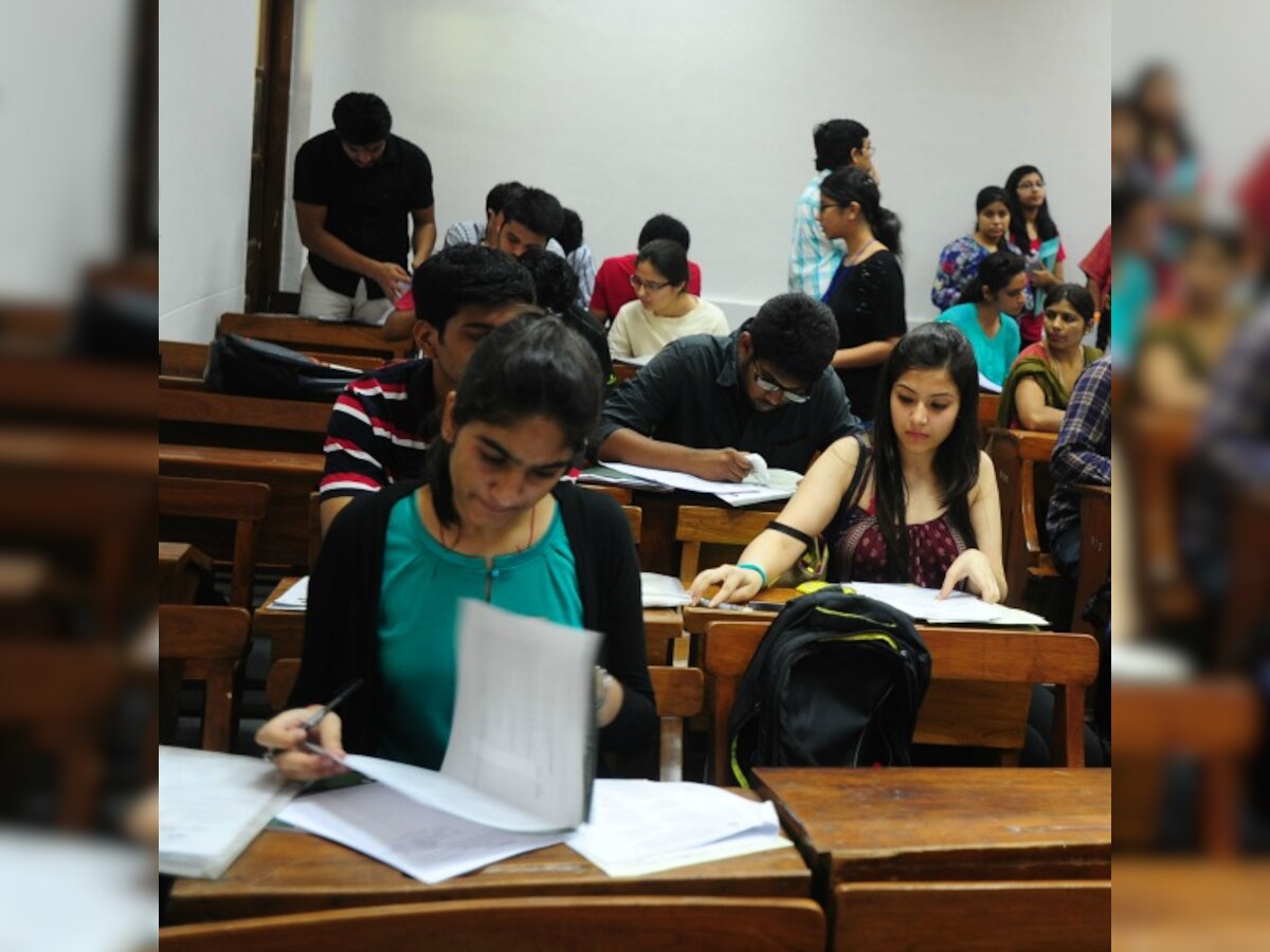 Over 400 DU final-year students fail Sociology exam, cry foul