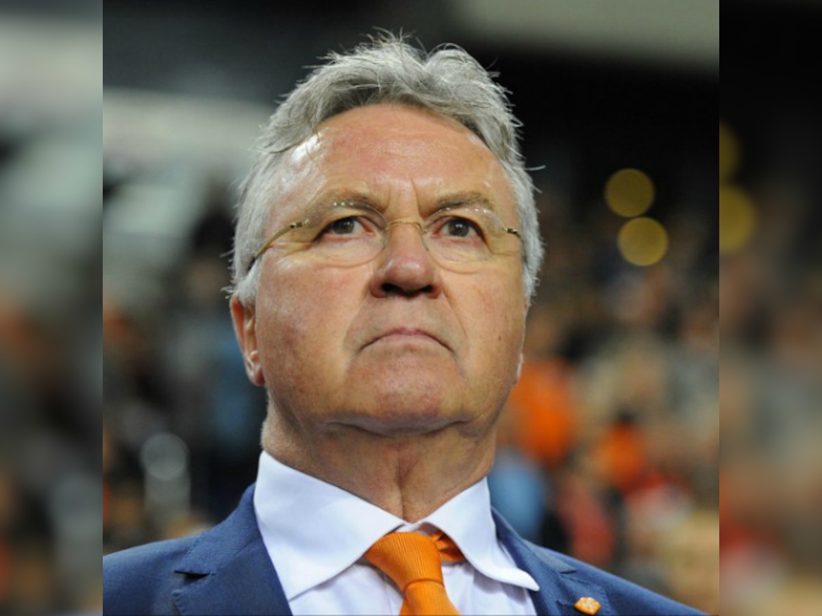 Guus Hiddink steps down as Netherlands coach