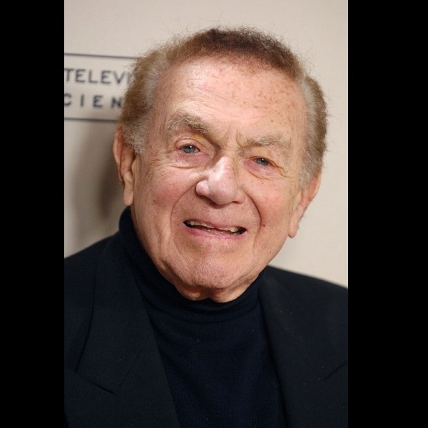 Comedian Jack Carter dies at 93