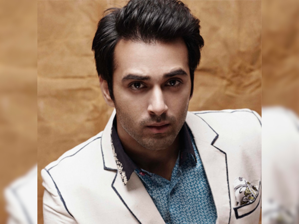'Sanam Re' actor Pulkit Samrat to endorse a mobile app?