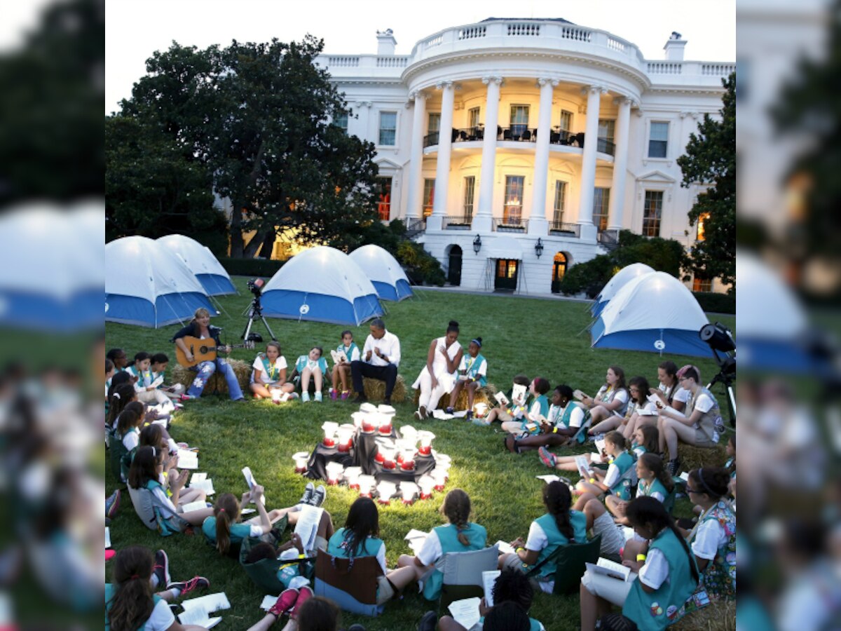 Michelle Obama turns White House lawn into girl scouts party camp