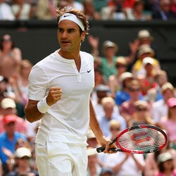 Roger Federer defeats Andy Murray in straight sets to reach 10th Wimbledon final