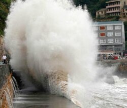 Typhoon lashes China after more than a million people evacuated