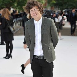 Harry Styles thanks fans on One Direction's fifth anniversary