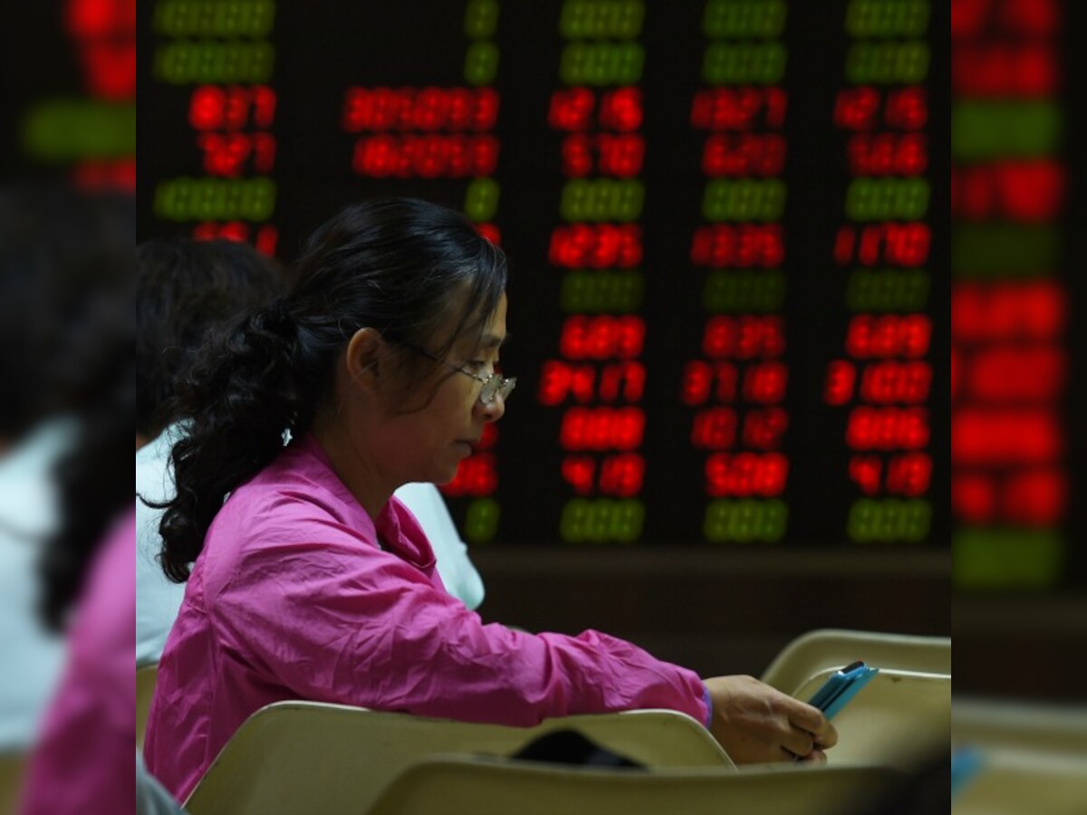 Chinese stock markets fall over 7