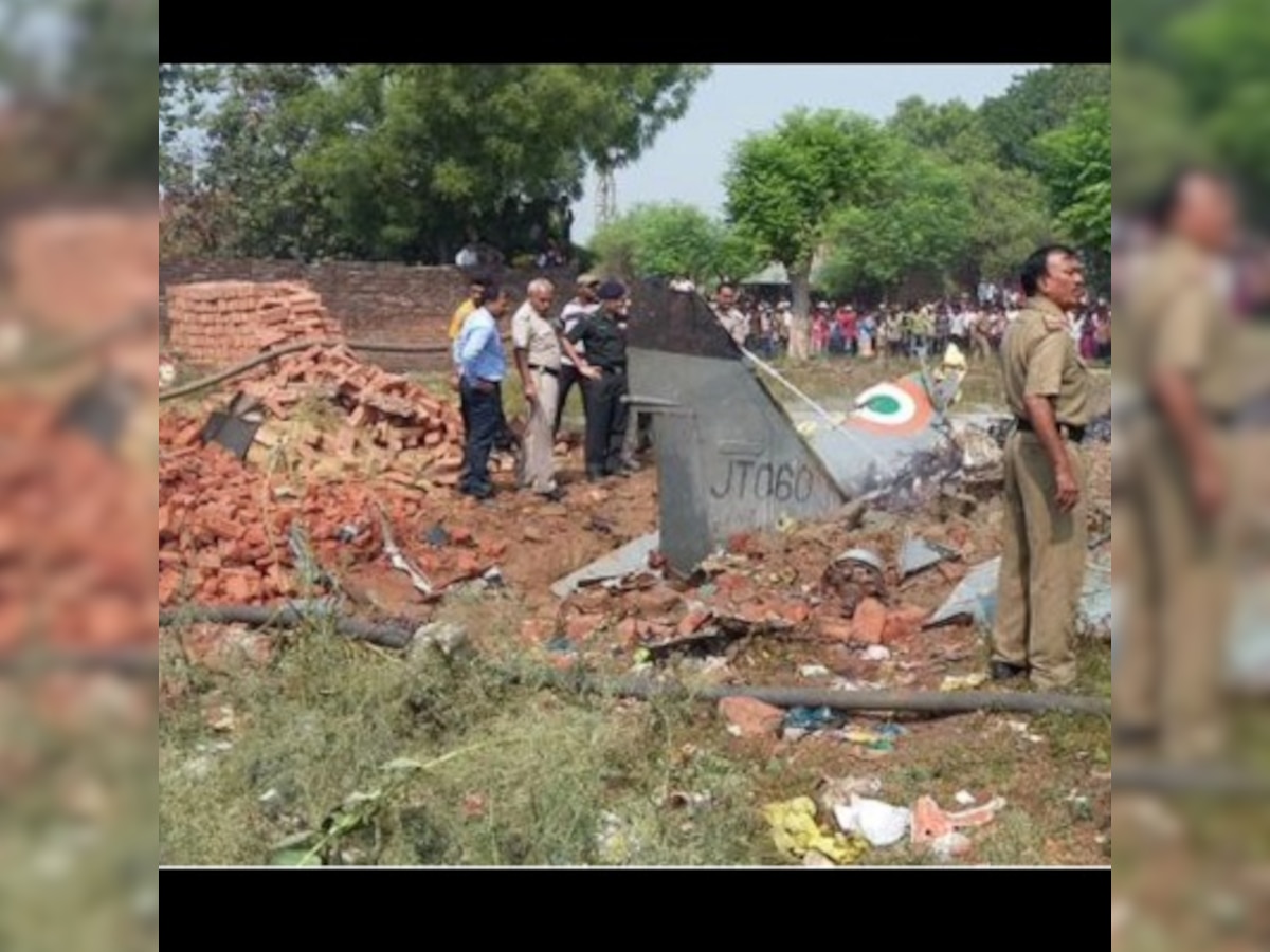 IAF Jaguar trainer aircraft crashes in Allahabad; pilots eject safely