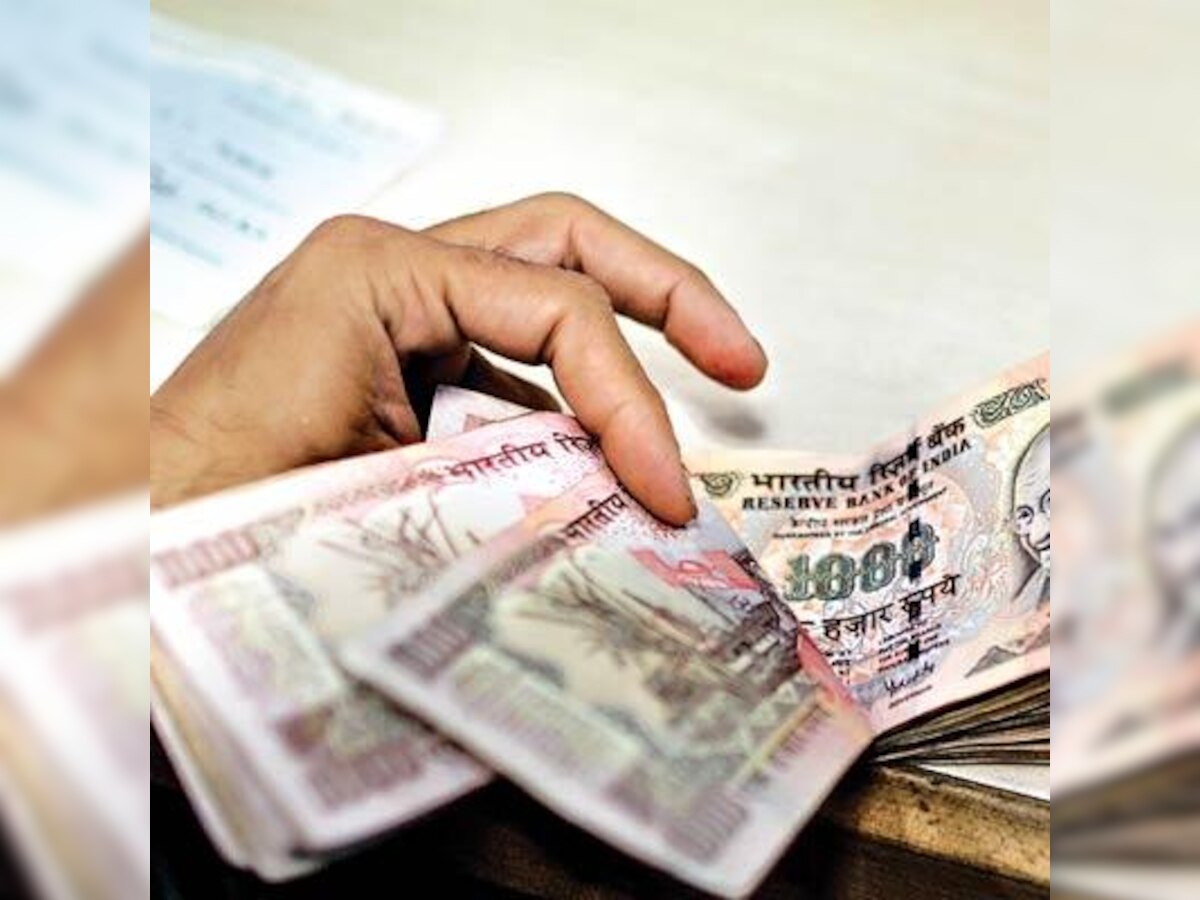 Dollar demand, firm dollar index pulls rupee down 18 paise