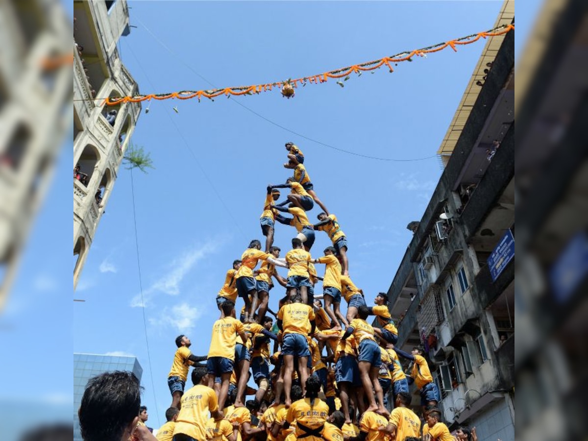 1 killed in Dahi Handi celebrations in Mumbai even after restrictions on pyramids