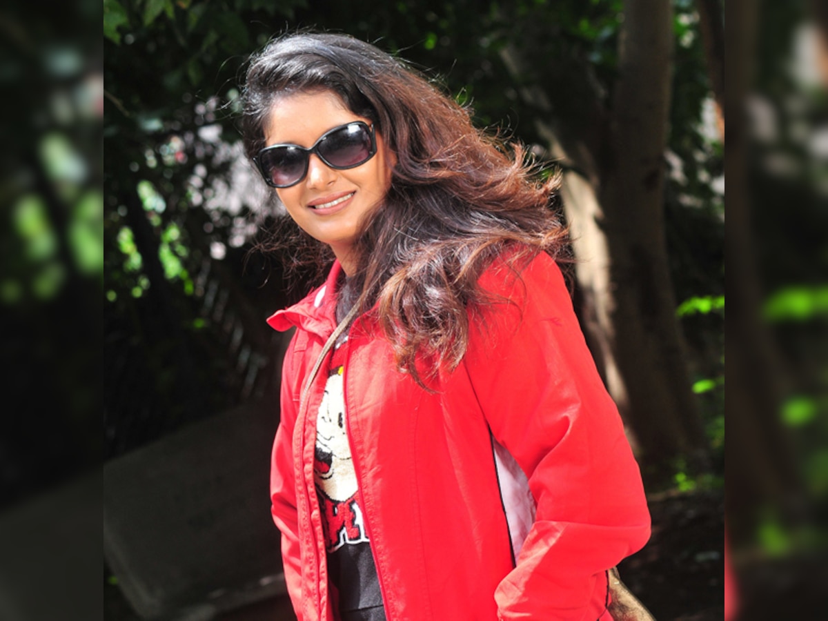 RJ Rashmi Ramakrishna aka 'Rapid Rashmi' makes Sandalwood debut