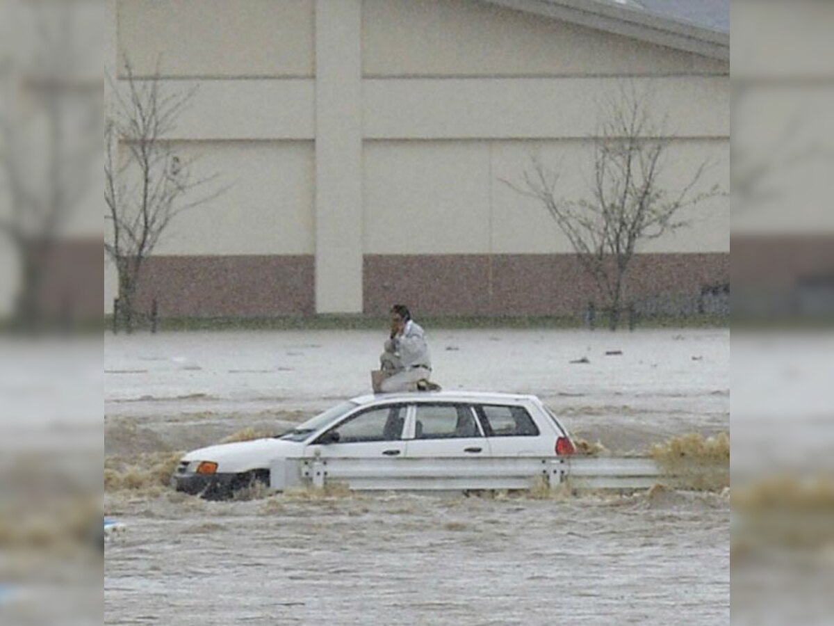 Dozens trapped, one lakh people flee as floods sweep Japan