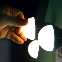 LED bulbs that communicate could create 'smart' environments