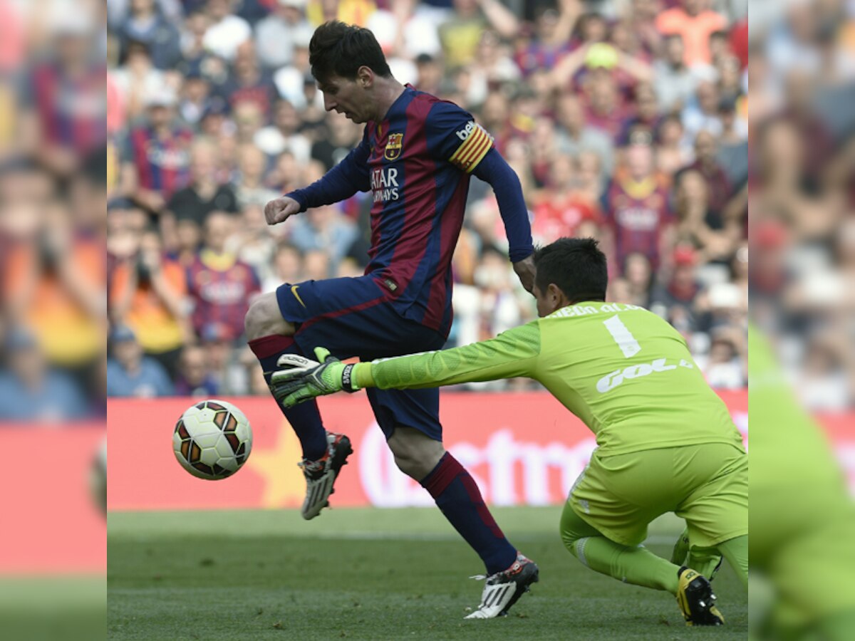 La Liga: Lionel Messi's double strike takes Barcelona back to the top